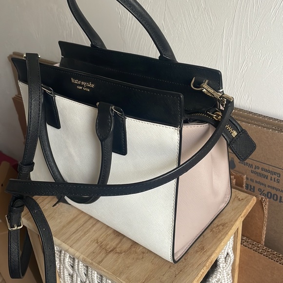 Kate Spade Leather Purse - Picture 7 of 8